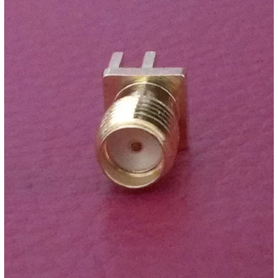 Connecteur SMA femelle droit (4 broches de fixation)