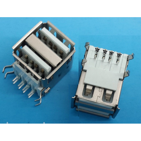 Connecteur USB A femelle , Double connection 8 broches pour USB et 4 Pattes pour fixation 90° base blanche