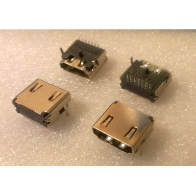 Connecteur HDMI femelle 90 °  3 Lignes pour 19 Pin Traversant 2 pattes de fixation modéle 2