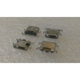 Connecteur micro USB B femelle a souder (fixation 4 points ecartés 90°) (5 points pour l'USB) sans levres
