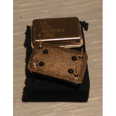 Quartz 140.000 MHZ rectangulaire 140,000mhz