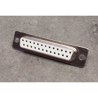 Connecteur DB25 femelle a souder sur fils
