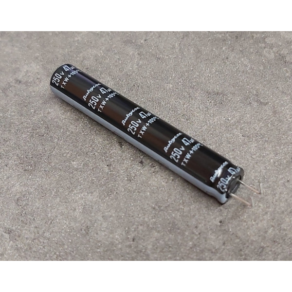 47uf 250v 47 µF Radial d:8mm h:50mm Rubycon Série TXW