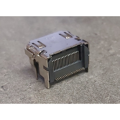 Connecteur HDMI femelle surélèvé 4 points de fixation SMT