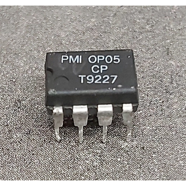 PMI OP05CP Amplificateur opérationnel 600MHZ DIP8