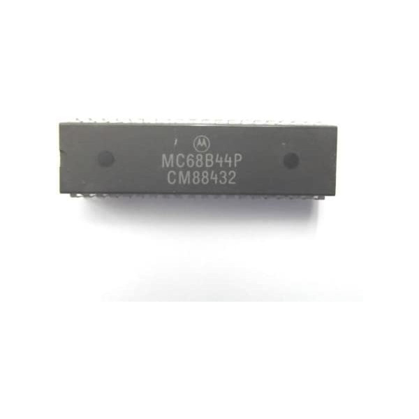 MC68B44P DMA Controller, 4 Channel(s), 2MHz, NMOS, PDIP40