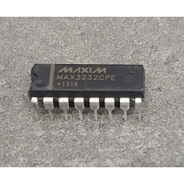 MAX3232CPE+ interface RS232