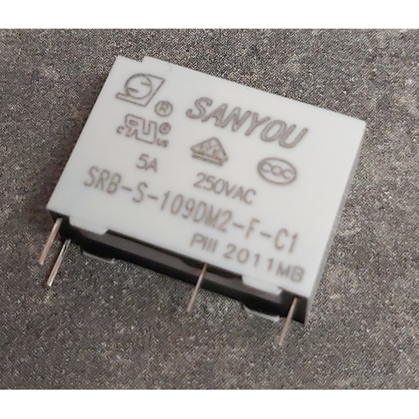 Relais SRB-S-109DM2-F-C1 9VDC 5A
