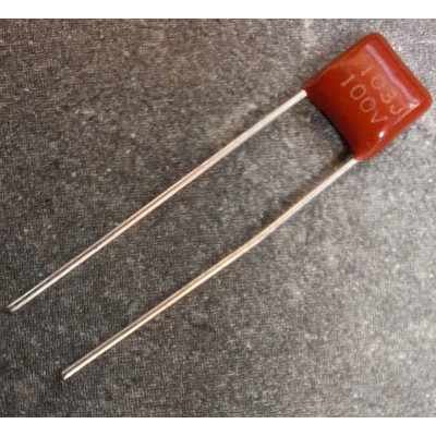 Condensateur CBB 100V  0,01uF 10nF 103j 5% empattement 5mm