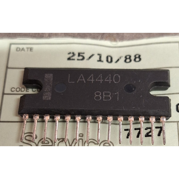 Circuit intégré LA4440