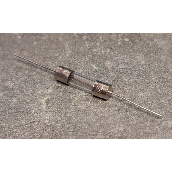 Fusible verre a souder IEC 10A 250V rapide 5x20mm