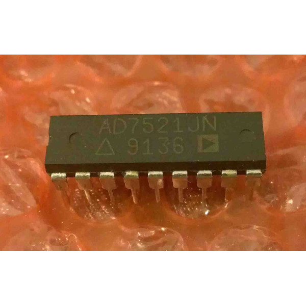 AD7521 JN Convertisseur D/A AD7521JN